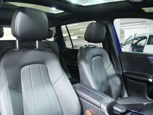 Certified 2021 Mercedes-Benz GLB 250 4MATIC image 21