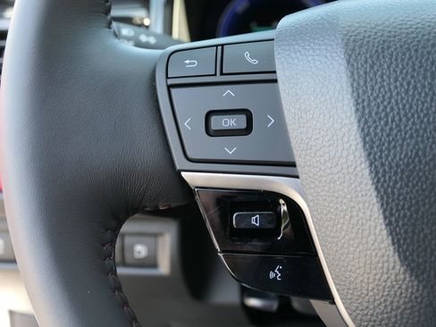 Used 2026 Toyota Camry XSE FWD image 14