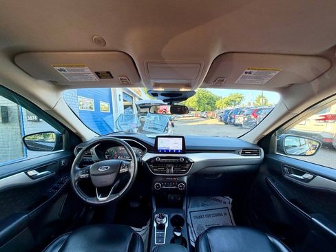 Used 2020 Ford Escape SEL AWD/4WD image 17