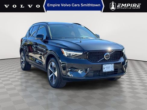 Certified 2026 Volvo XC40 B5 Plus w/ Protection Package Premier AWD/4WD image 1