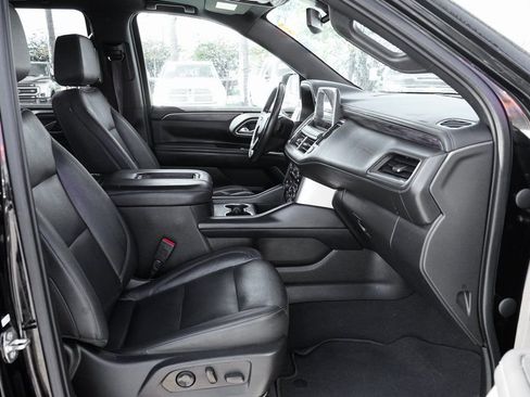 Used 2021 Chevrolet Tahoe Z71 w/ Luxury Package image 44