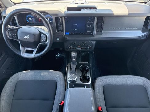 Used 2025 Ford Bronco Big Bend AWD/4WD image 12
