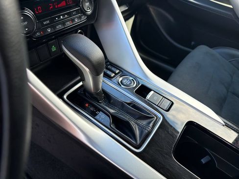 Used 2025 Mitsubishi Eclipse Cross SE AWD/4WD image 22