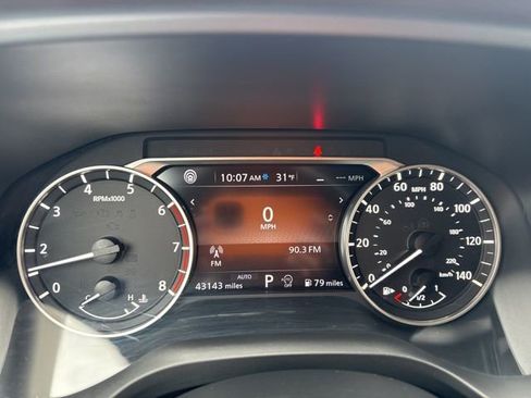 Used 2023 Nissan Rogue SV image 22