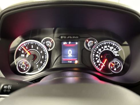 New 2026 RAM 1500 Express AWD/4WD image 12