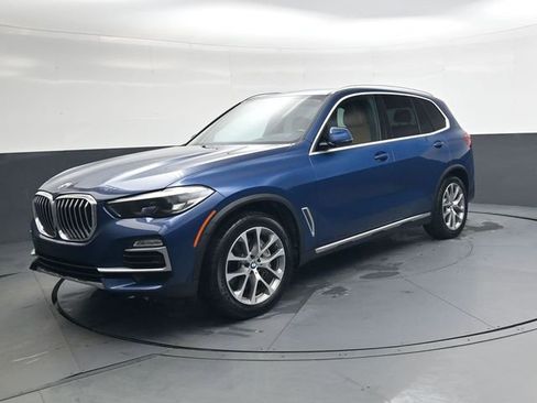 Used 2019 BMW X5 xDrive50i w/ Premium Package 2 image 10