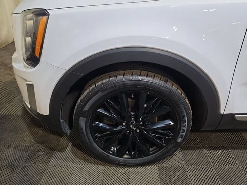 Used 2021 Kia Telluride SX w/ Towing Package FWD image 19