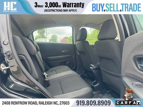 Used 2019 Honda HR-V LX image 18