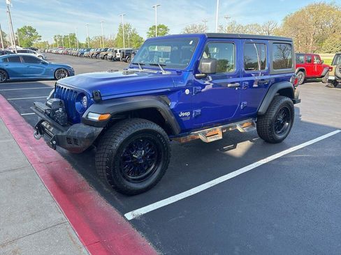 Used 2020 Jeep Wrangler Unlimited Sport S AWD/4WD image 2