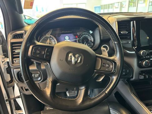 Used 2022 RAM 1500 Laramie AWD/4WD image 17