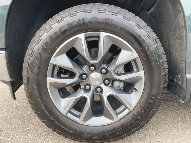 Used 2026 Chevrolet Silverado 1500 LT AWD/4WD image 31