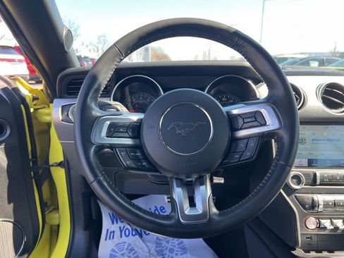 Used 2021 Ford Mustang Premium image 13