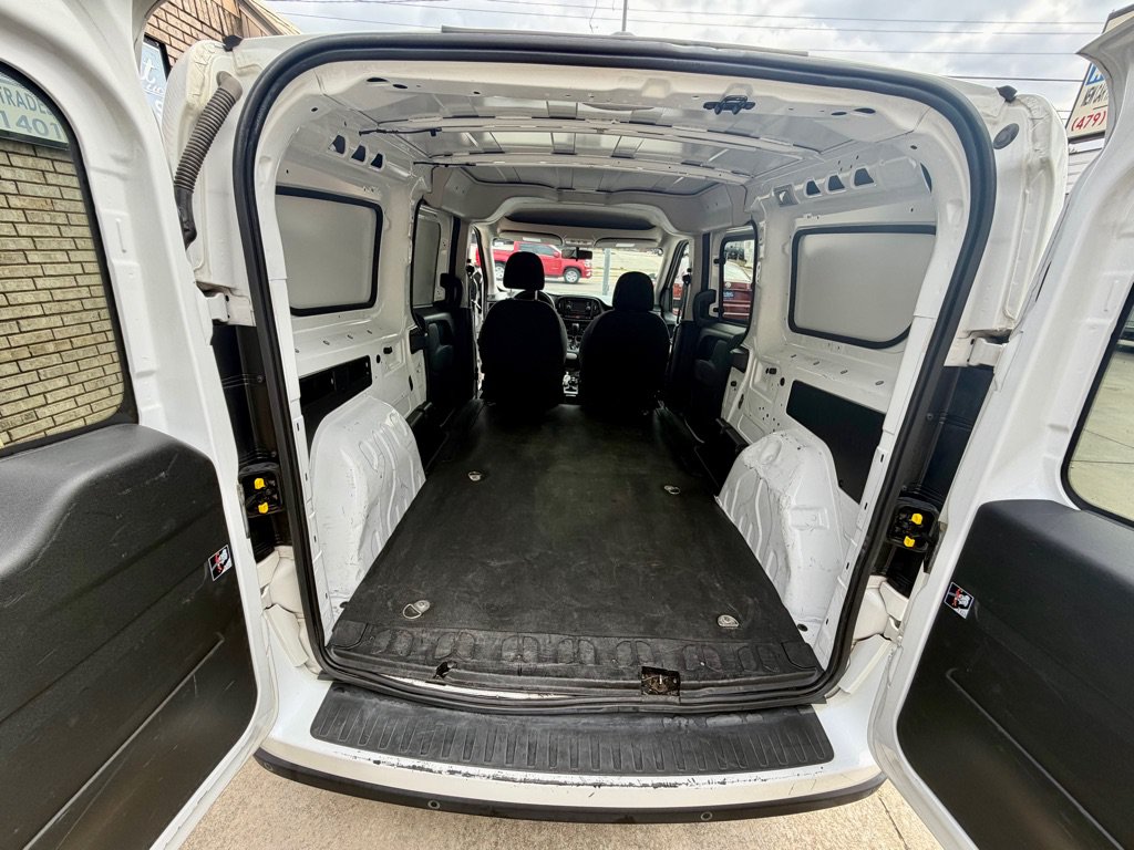 Used 2017 RAM ProMaster City Tradesman SLT w/ Rear Back-up Camera Group FWD image 9