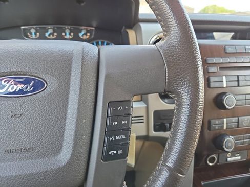 Used 2012 Ford F150 Lariat w/ Lariat Chrome Pkg image 19