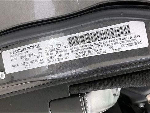 Used 2015 Jeep Cherokee Latitude w/ Cold Weather Group image 32