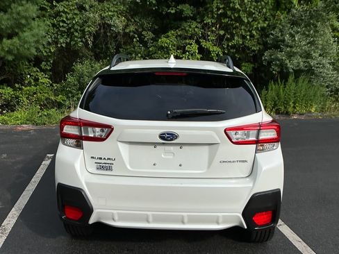 Used 2019 Subaru Crosstrek 2.0i Premium AWD/4WD image 4