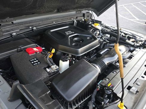 Used 2022 Jeep Wrangler Unlimited Rubicon w/ LED Lighting Group image 23