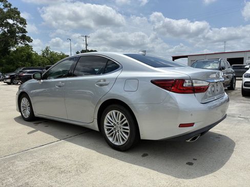 Used 2017 Lexus ES 350 w/ Premium Package FWD image 20