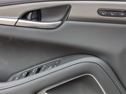 New 2026 INFINITI QX60 Luxe w/ Cargo Package image 16