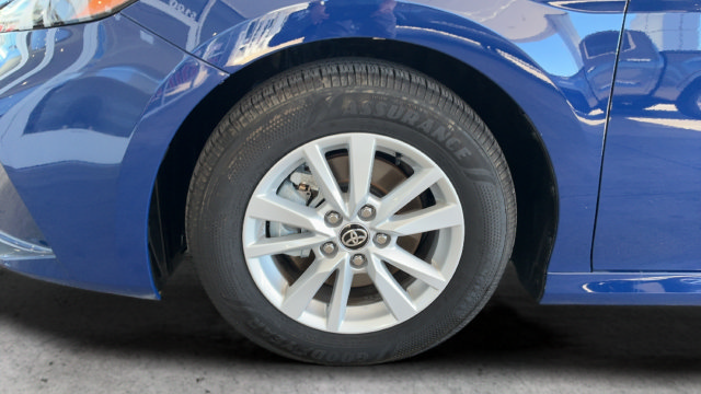 Used 2026 Toyota Camry LE FWD image 25