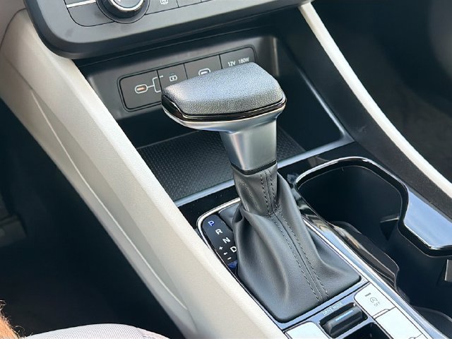 New 2026 Hyundai Tucson SE FWD image 16