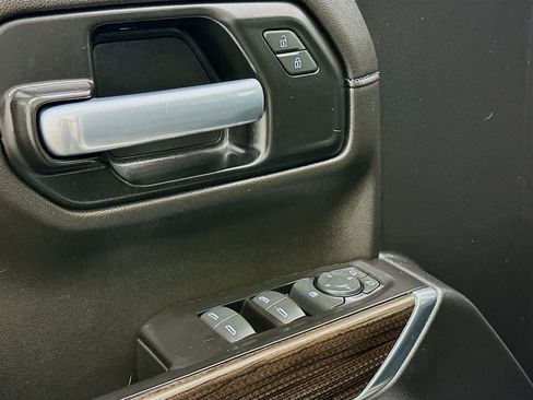 Used 2021 Chevrolet Silverado 1500 RST w/ LPO, Dark Essentials Package AWD/4WD image 15