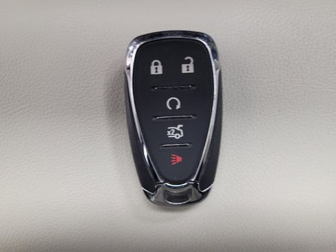 Used 2024 Chevrolet Malibu LT image 32