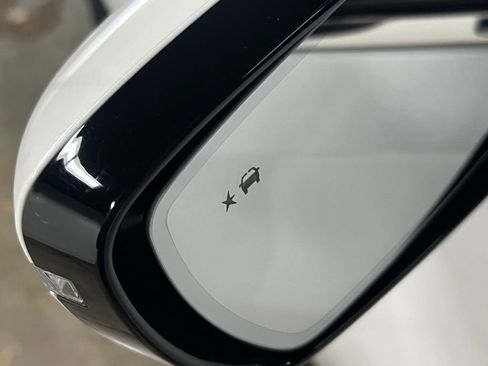 Certified 2023 Buick Enclave Avenir w/ Trailering Package, 5000 lbs. image 16