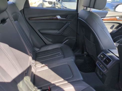 Used 2018 Audi Q5 2.0T Premium image 36