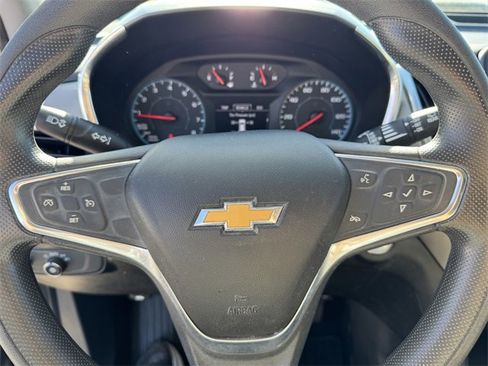 Certified 2019 Chevrolet Equinox LS image 20