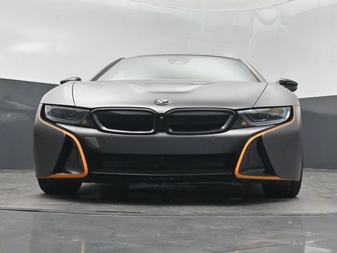 Used 2019 BMW i8 Coupe AWD/4WD image 31