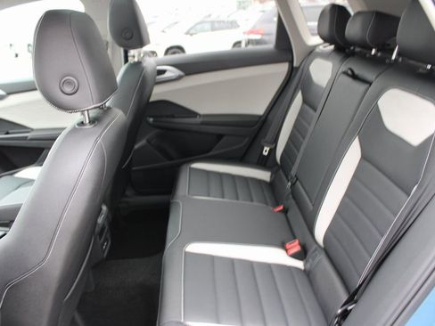 New 2026 Volkswagen Taos SEL AWD/4WD image 20