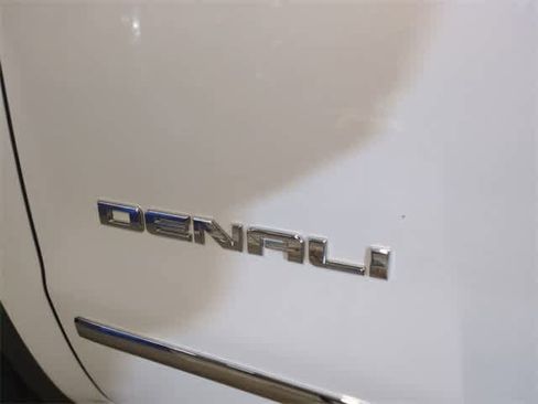 Used 2018 GMC Sierra 1500 Denali w/ Denali Ultimate Package image 13
