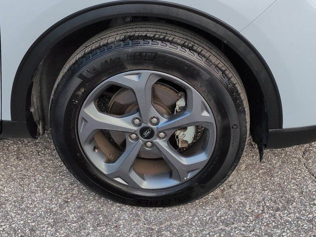 Used 2025 Ford Escape ST-Line Select AWD/4WD image 10