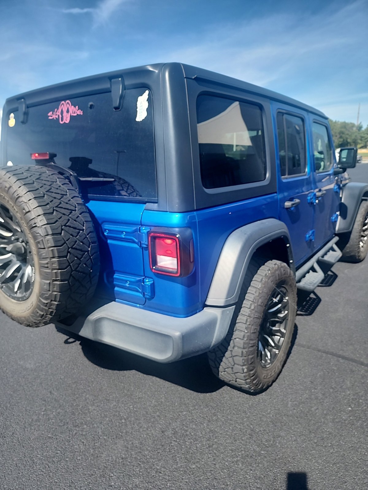 Used 2021 Jeep Wrangler Unlimited Sport AWD/4WD image 4