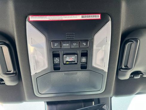 Used 2024 Toyota RAV4 XSE w/ Premium Package AWD/4WD image 33