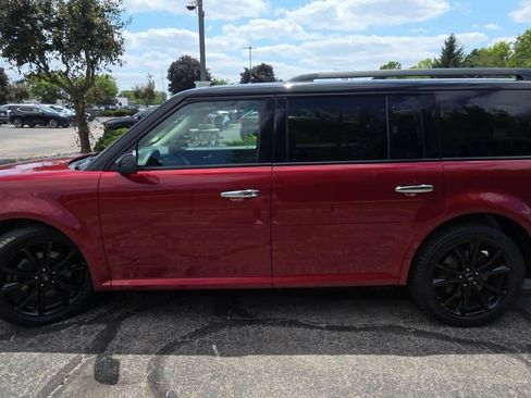 Used 2019 Ford Flex Limited w/ Equipment Group 301A AWD/4WD image 5
