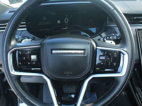 Used 2023 Land Rover Range Rover Sport SE image 18
