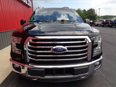 Used 2017 Ford F150 XLT w/ Equipment Group 302A Luxury AWD/4WD image 11