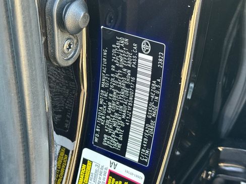 Used 2022 Toyota Avalon XLE image 19