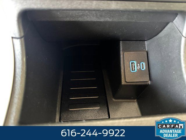 Used 2024 Ford Edge SEL w/ Convenience Package AWD/4WD image 16