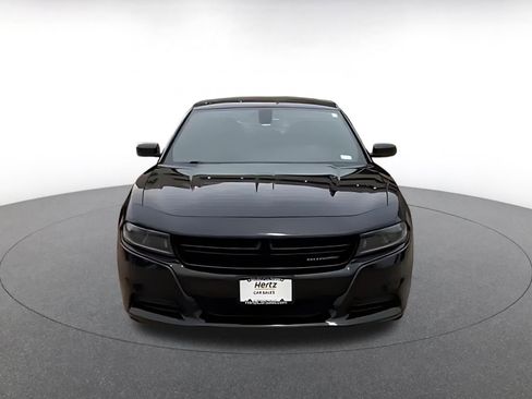 Used 2022 Dodge Charger SXT RWD image 4