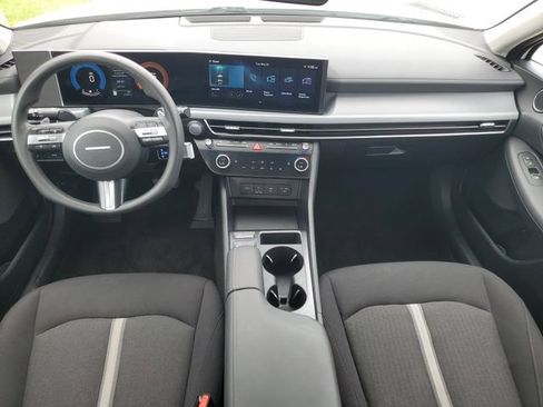 Used 2025 Hyundai Sonata SEL FWD image 30