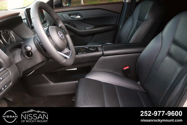 Used 2023 Nissan Rogue SL w/ SL Premium Package AWD/4WD image 12