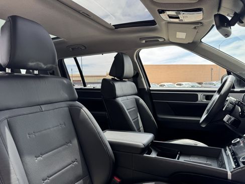 Used 2024 Hyundai Santa Fe Limited image 46