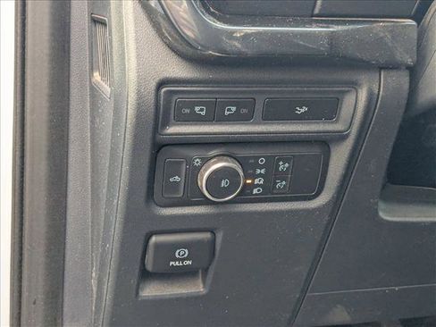 Used 2022 Ford F150 XLT w/ Equipment Group 302A High image 10