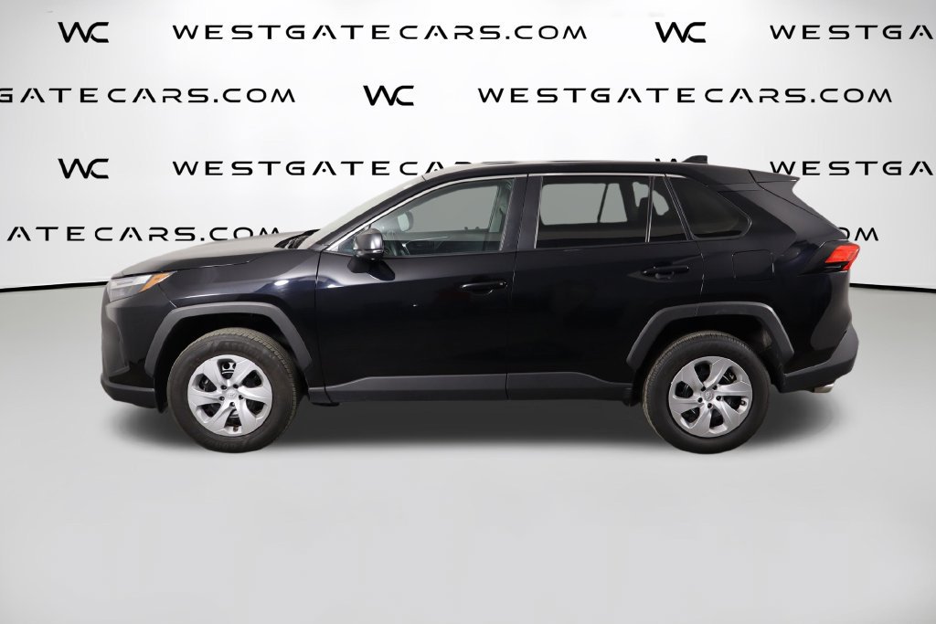 Used 2024 Toyota RAV4 LE FWD image 5