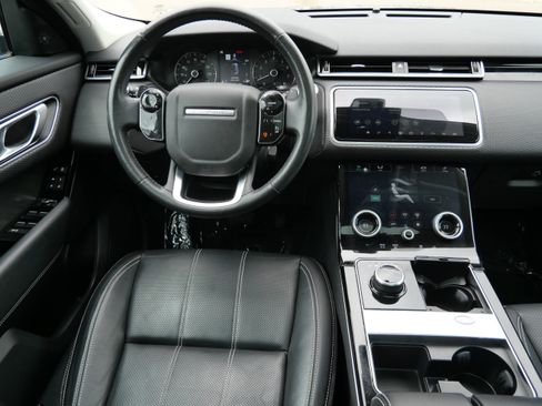 Used 2018 Land Rover Range Rover Velar S AWD/4WD image 19