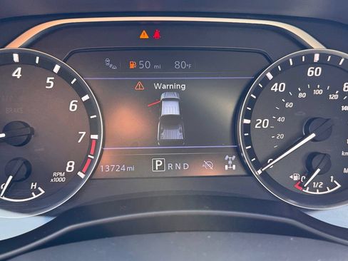 Certified 2025 Nissan Frontier SV AWD/4WD image 14