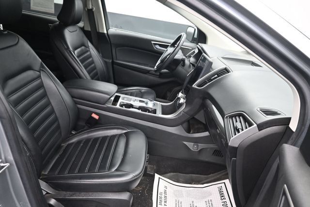 Used 2023 Ford Edge SEL AWD/4WD image 6